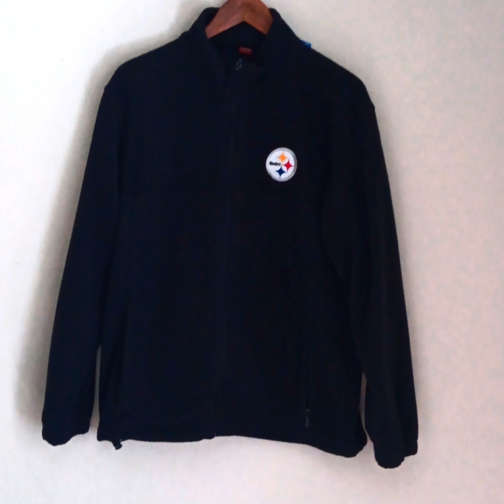 Pittsburg Steelers Fleece Jacket Zip Black Size L. Preowned condition.